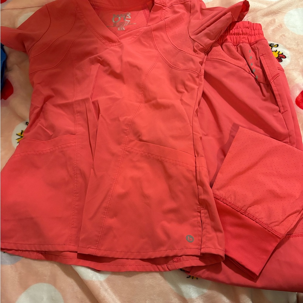 Women's Coral Scrub Set